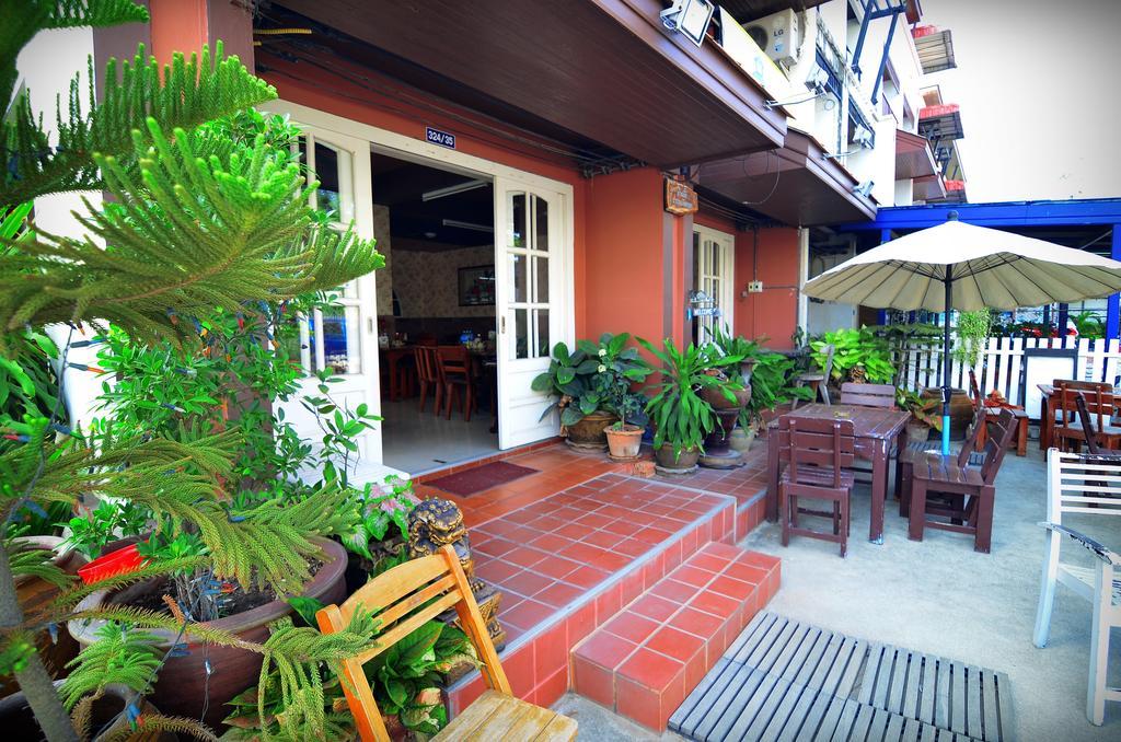 Hotel The Famous House - Jomtien Esterno foto