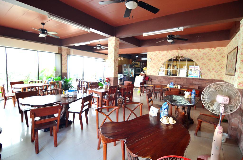 Hotel The Famous House - Jomtien Esterno foto
