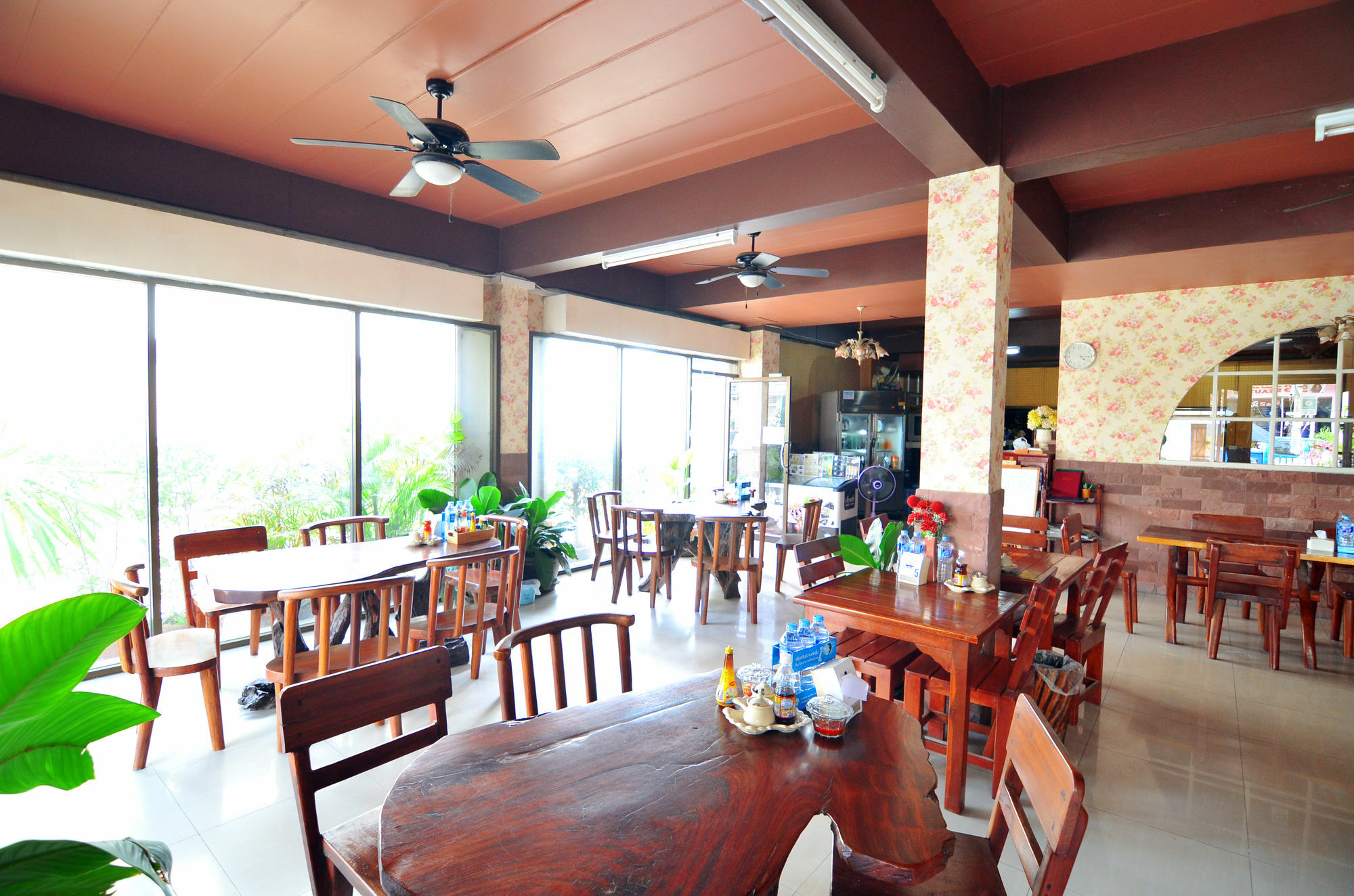 Hotel The Famous House - Jomtien Esterno foto